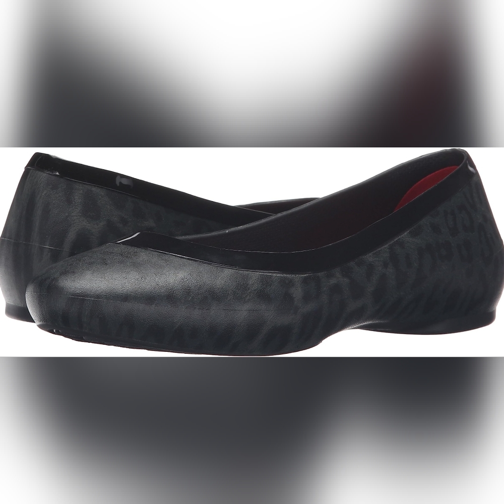 Crocs Women's Lina Shiny Ballet Flat, Black/Black, Size 5 M US